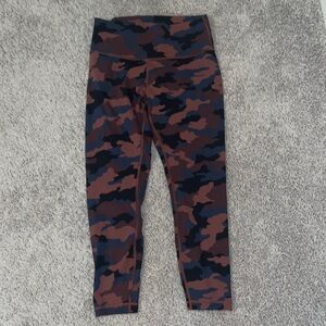 Lulu wonder train leggings